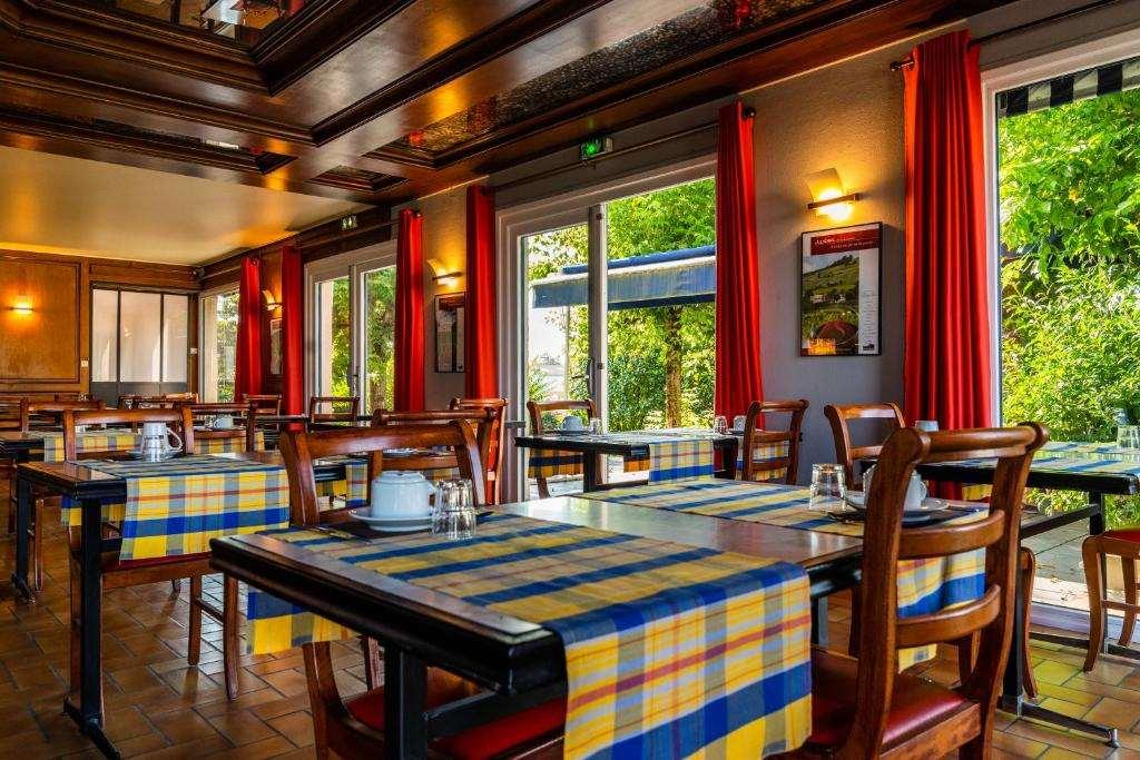 Hotel Newport Villefranche-sur-Saône Restaurace fotografie