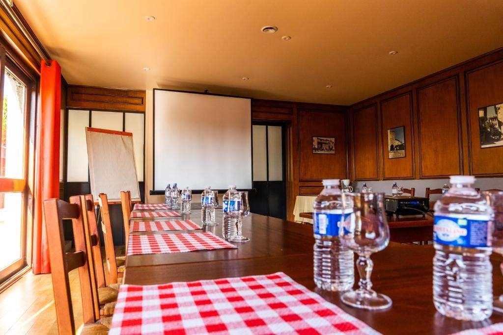 Hotel Newport Villefranche-sur-Saône Zařízení fotografie